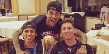 Dani Alves (üleval) koos Neymari ja Lionel Messiga. Foto: Instagram @danialves