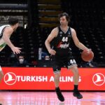 Miloš Teodosic teab, kuidas palliga ümber käia. Foto: eurocupbasketball.com