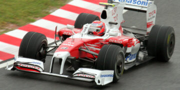 Kamui Kobayashi Toyota F1-auto roolis. Foto: Wikimedia Commons/Morio